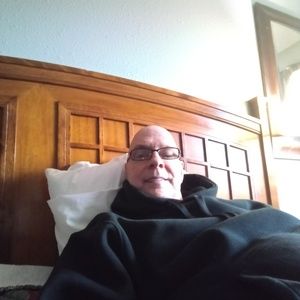 Meet your Posher, Carl